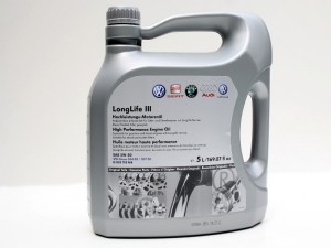 Масло моторное синтетическое VAG LongLife III 5W30 5L G 052 195 M4 VAG