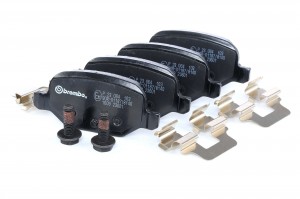 Колодки тормозные (Комплект тормозных колодок) P23064 BREMBO