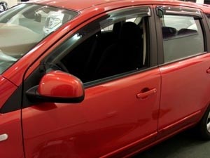 Nissan Note с 2006 Дефлекторы окон темные (к-т 4шт) SNINOT0532 SIM