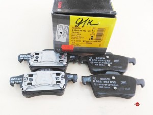 Колодки торм.зад. 0 986 494 032 BOSCH