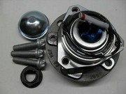 Opel Astra H Ступица передняя ABS+  5 болтов VT28006 VKT