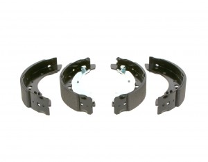 MITSUBISHI Colt 1.1/1.3/1.5DI-D 04->, SMART Forfour 1.1/1.3/1.5CDi 05-> rколодки 0 986 487 746 BOSCH