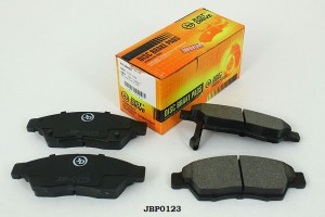 SUZUKI Liana 1.3/1.6 7/01-> колодки передние JBP0123 JUST DRIVE