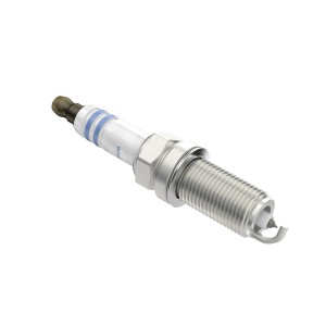 Mitsubishi Lancer 10 .Colt c 6 гг 1.5 свеча зажигания платина 0 242 235 769 BOSCH