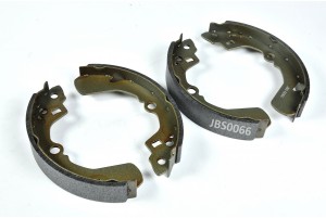 Suzuki Baleno, Liana, Daihatsu Applause 89- колодки тормозные задние бараб. JBS0066 JUST DRIVE