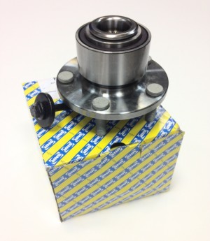 Ford Focus/C-Max, MAZDA 3, VOLVO C30/S40 Ступица переднего колеса R15262 NTN SNR