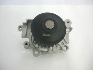 MITSUBISHI  COLT Carisma 1.6/1.8 95-06 помпа GWM-58A GMB