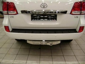 Toyota LC 200 2008- фаркоп (крюк нержавейка, хром полоса) Y-20ANM BALTEX