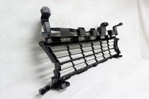Решетка в бампер нижняя Renault Logan 2 2014-2018 OEM3684 OEMPARTS