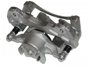 Mitsubishi Pajero Sport суппорт передний правый ST4605A202 SAT