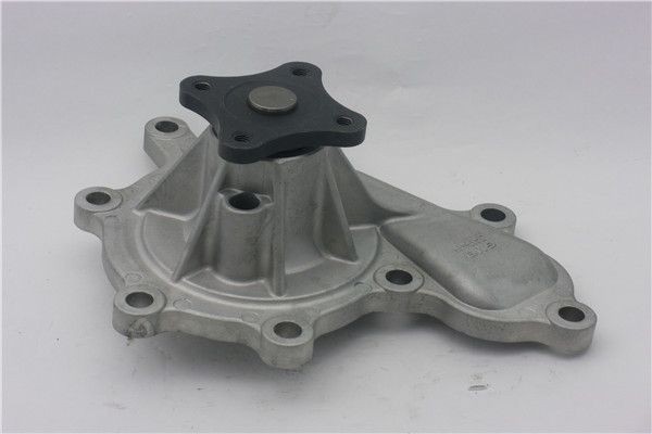 NISSAN Almera II/Tino/Primera/X-Trail 2.2Di/DCi 03/00- насос водяной GWN-76A GMB