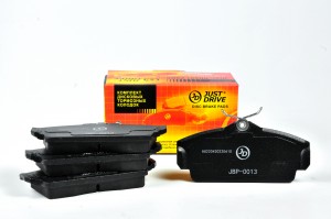 Nissan Almera (N16), Primera (P10,P11) колодки передние с АБС          125 мм JBP0013 JUST DRIVE