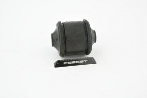 Mitsubishi Pajero Pinin с/б задней нижней продольной тяги MAB-084 FEBEST