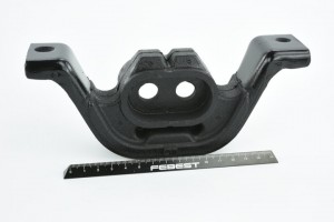 Toyota Sprinter AE114, 115 4WD опора заднего редуктора задняя TM-115 FEBEST