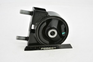 Подушка двигателя передняя SZM-021 FEBEST