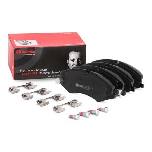 Range Rover Колодки тормозные передние P44022 BREMBO
