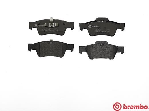 MB R350 колодки тормозные задние P50064 BREMBO