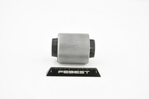 Mitsubishi Lancer 9, Cedia, Outlander, Mirage 95-03 с/блок заднего нижнего попер MAB-087 FEBEST
