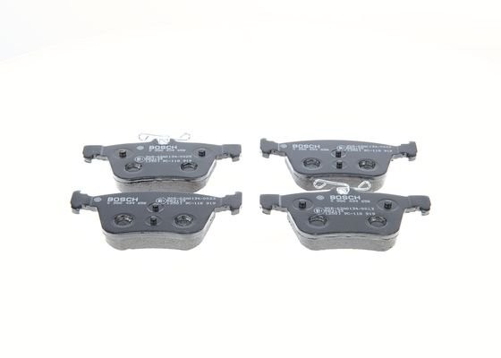 VAG Golf VII 12-> Tiguan 15- , Rapid , Kodiak задние колодки 0 986 494 658 BOSCH