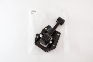 Hyundai Getz 1,4 Опора двигателя задняя (на полурамник) MT-AT A65104 ASHUNO