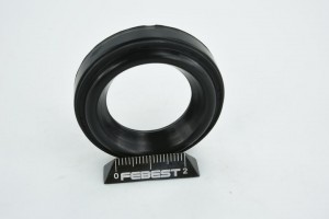 HONDA Accord V 93-98/VI 98-03/VIII 08-15 прокладка свечного колодца HCP-006 FEBEST