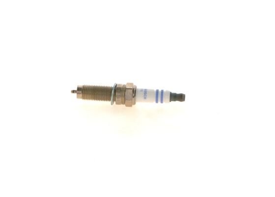 Honda CR-V 2.0 12- свечи зажигания 0 242 140 523 BOSCH