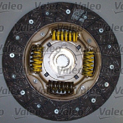 Hyundai Elantra 00-06/Matrix 1.6/Cerato 1.6 04-06 Комплект сцепления 215mm.(PRB- 826 404 VALEO PHC