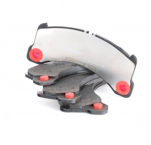 Porsche Macan тормозные колодки передние P65033 BREMBO