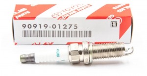 Toyota свеча зажигания 90919-01275 TOYOTA