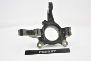 Mitsubishi Outlander 12- кулак поворотный правый 0428-CWFRH FEBEST