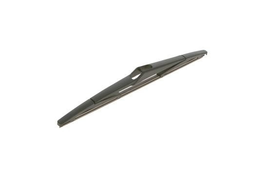 300мм Щетка заднего стеклоочистителя  Nissan Qashqai,  Citroen C4 04- ,Ford Mond 3 397 004 990 BOSCH