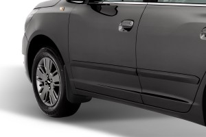 CHEVROLET COBALT Брызговики передние комплект NLF0821F10 FROSCH