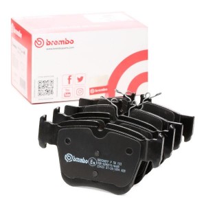 MB GLC X253 6/15-/  тормозные колодки задние P50133 BREMBO