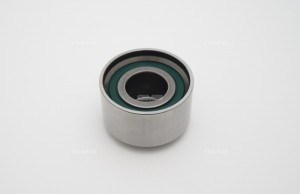 Hyundai Sonata G4JP 2.0-2.4/Н1(Starex)2.4б/SantaFe00-05 2.0-2.4б Ролик опорный GT10050 GMB