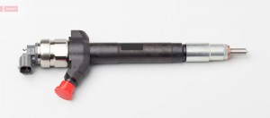 Peugeot Boxer 2,2D Форсунка топливная DCRI105800 DENSO