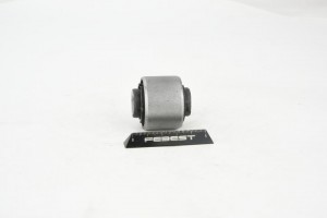 Honda Civic 91-01/CR-V 97-01 с/блок заднего нижнего поперечного рычага средний HAB-150 FEBEST