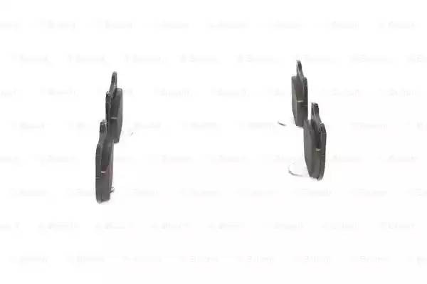 LR DEFENDER колодки тормозные задние 0 986 424 827 BOSCH