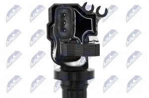 Mazda MPV катушка зажигания ECZMZ024 NTY