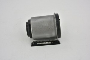 SS Kyron/Actyon 07-09 Сайлентблок рычага перед нижн зад SGAB-006 FEBEST