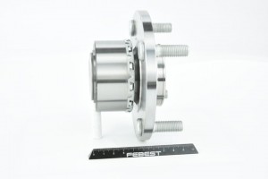 Mitsubishi Colt ступица передняя 0482-Z30F FEBEST