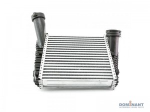 VAG TOUAREG  радиатор интеркулера левый AW7L601450803E DOMINANT
