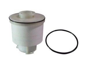 Toyota Hilux Fortuner 2,4-2,8 D 15- фильтр топливный F-11140 SAKURA