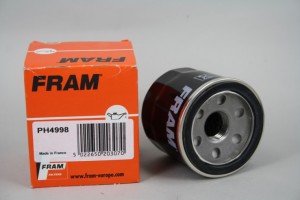 Фильтр масляный PH4998 FRAM