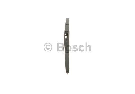 Nissan Terrano щетка стеклоочистителя задняя 3 397 004 631 BOSCH