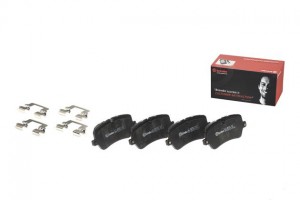 Range Rover колодки тормозные задние BREMBO P44021 BREMBO