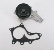 Toyota RAV 4 IV 2.5 12-, Camry V50 2.5 помпа охлаждения 16100-39516 TOYOTA