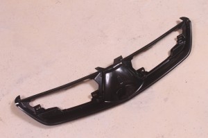 Mitsubishi Lancer 9 06- решетка радиатора внутренняя часть MB07151GA TONG YANG