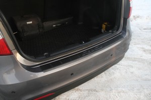 Kia Rio 11- накладка заднего бампера декоративная пластик защитная NKR025602 RUSSKAYA ARTEL