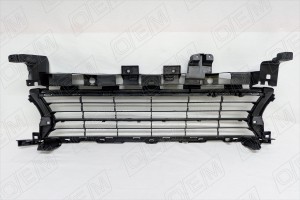 Решетка в бампер нижняя Renault Logan 2 2014-2018 OEM3684 OEMPARTS