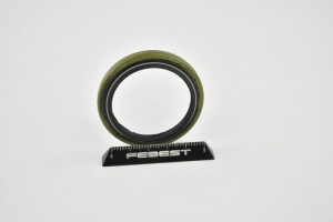 MAZDA 6 (02-) 1.8/2.0I - сальник полуоси 95GDY-44560609X FEBEST
